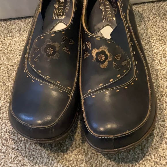 Spring Step Navy Blue Burbank - Picture 2 of 5